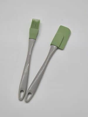 סט לקקן ומברשת צרים צבע ירוק