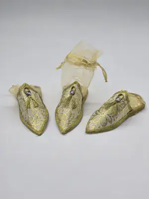 3 שקיות אורגנזה כפכפים מרוקאים לחינה