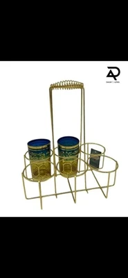 מעמד לכוסות מברזל בצבע זהב